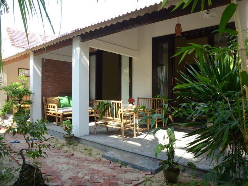 Red Flower Cottages Homestay Hoi An Esterno foto